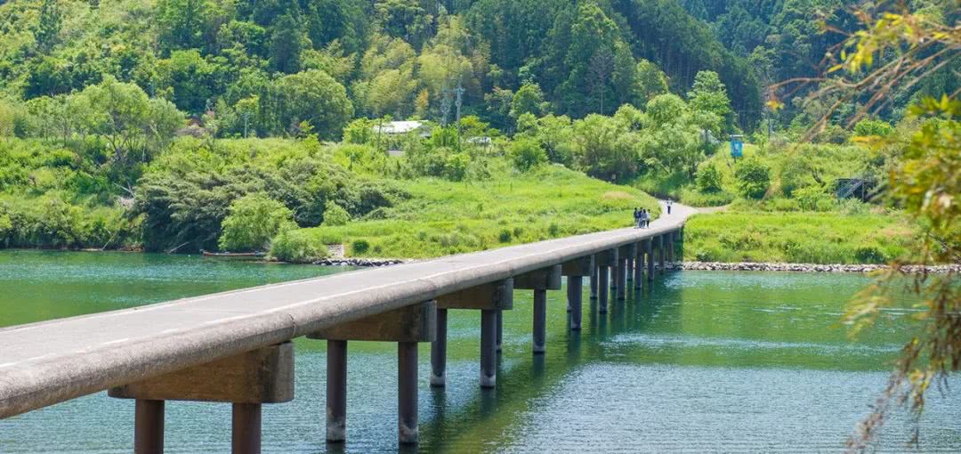 没有暖气的日本人怎样过冬,日本冬天没暖气他们用什么取暖