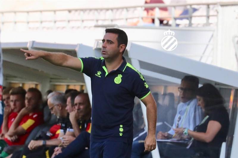 武磊身披7号球衣视频,武磊7号球衣多一点