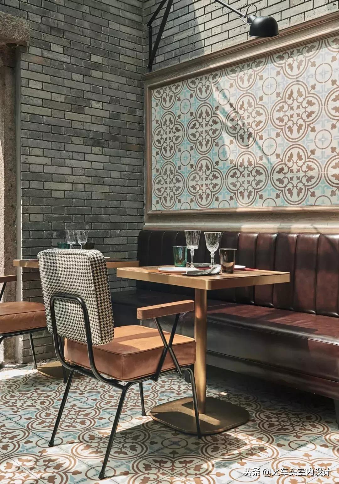 法式酒馆效果图,又潮又高端的酒馆设计