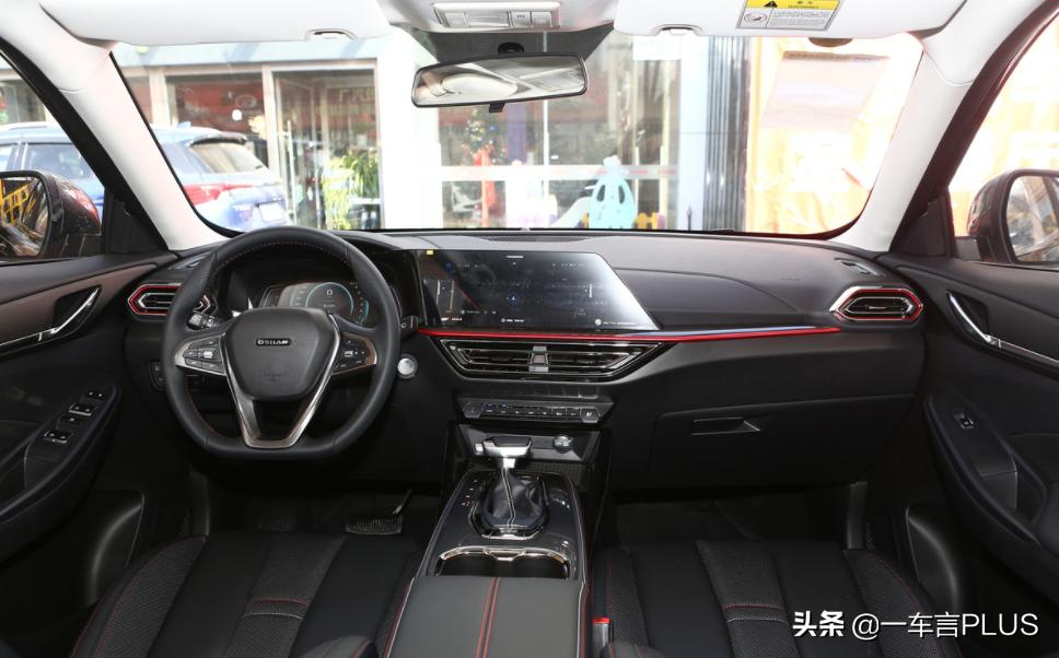 12万的五座中型suv自动挡,几万块钱自动挡双动力新车suv