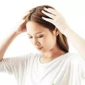 干性头屑洗什么洗发水好,什么成分的洗发水越用越秃