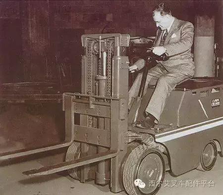 叉车的发展现状和发展趋势,一文了解丰田集团