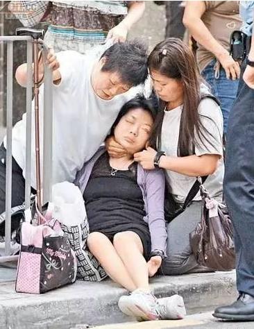 为嫁豪门穿了30年瘦身衣,22岁嫁入豪门减肥暴瘦44斤