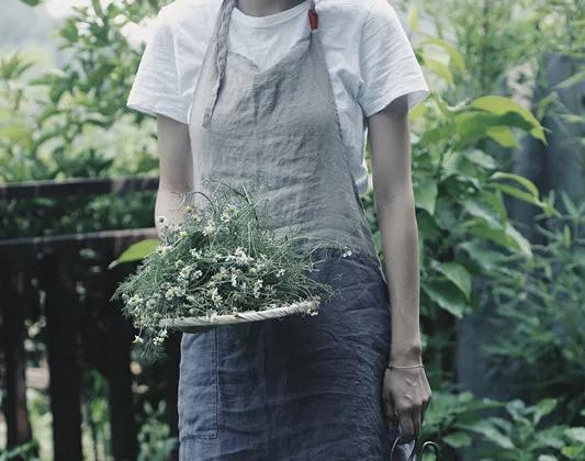 菜吧:她不上班也不靠脸吃饭,住2层小楼,过上了别人做梦都要的日子