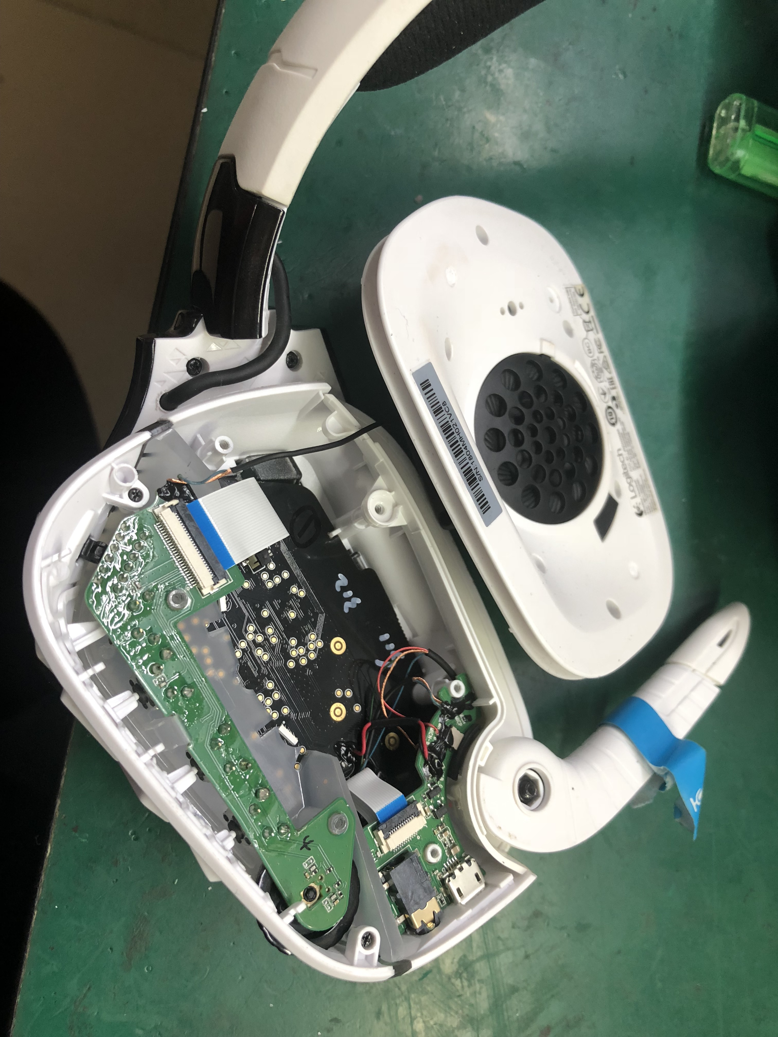 罗技耳机g933s和g733区别,罗技g933接收器插普通耳机不响