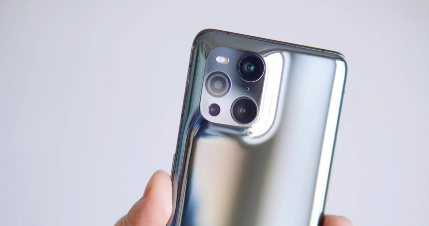 小米手机都用上亿像素了,为什么拍照还是没1200W像素的苹果舒服