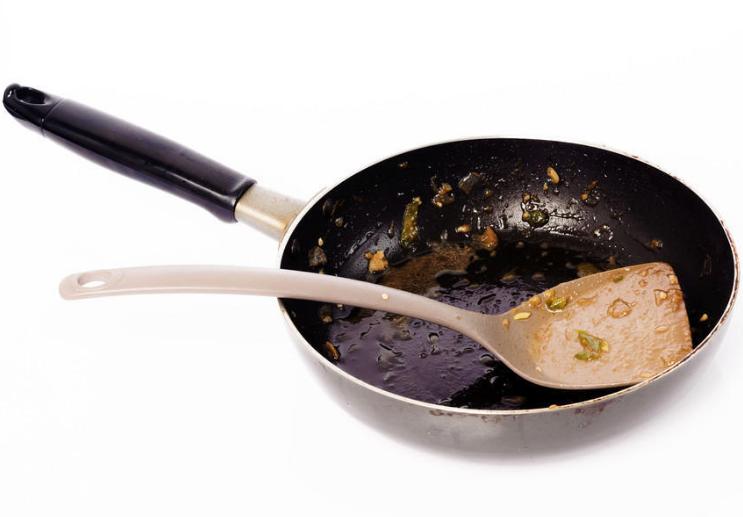 铁锅生锈能重复开锅,铁锅开锅没开好总会生锈怎么处理