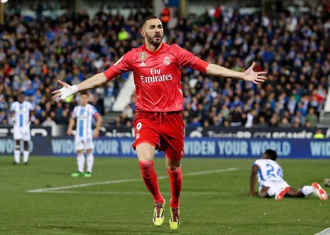 当今足坛4大完美身材，C罗只排第4，贝尔第2，第1实至名归！