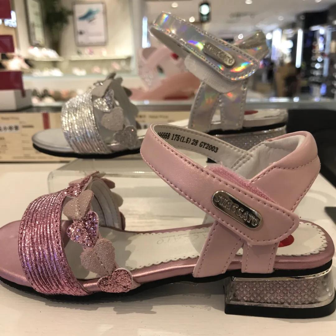 儿童哪一款凉鞋最好,哪个牌子的儿童凉鞋好穿推荐