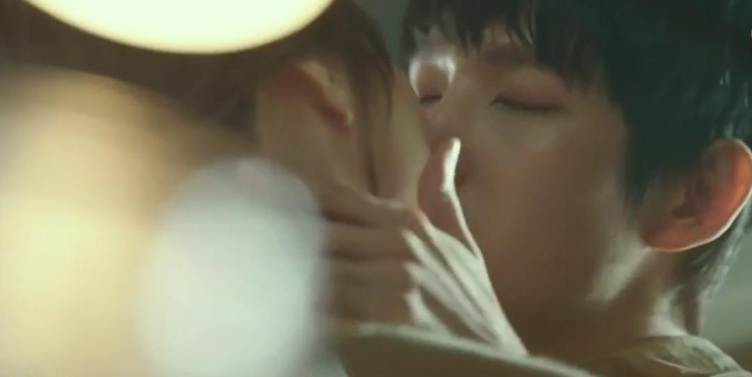 首播飙到9.0，明明可以靠脸吃饭的李准基，一上来就让人后背发凉