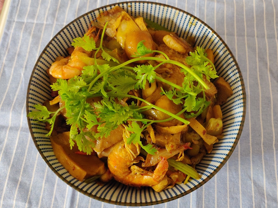 家庭版麻辣香锅简单方便麻辣过瘾,简易版麻辣香锅步骤