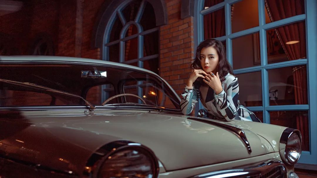 都说时尚是十年一轮回,不得不说时尚真是个轮回