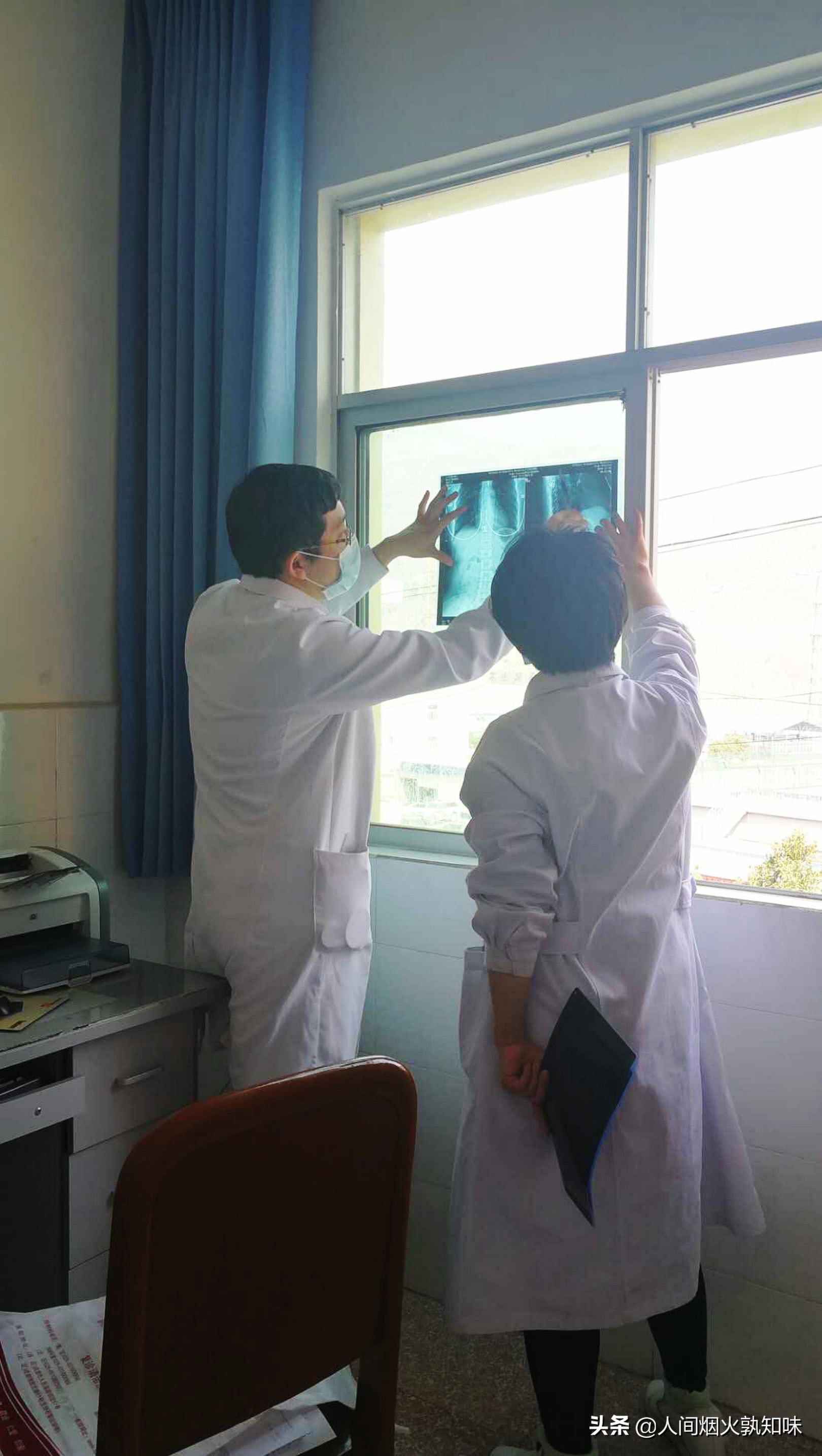 医生妙手回春为许多人解除了病痛,为妙手回春的医生点赞