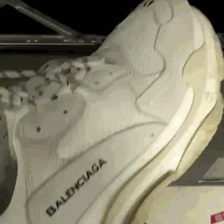 痛骂前任之后,痛骂渣男后用不用拉黑