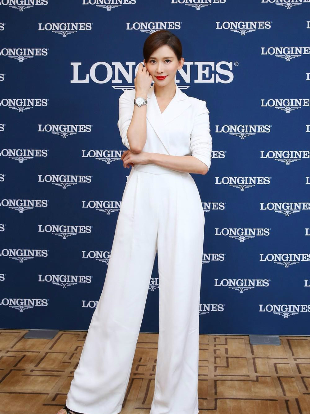 蔡依林周杰伦撞衫,蔡依林同款连体裤