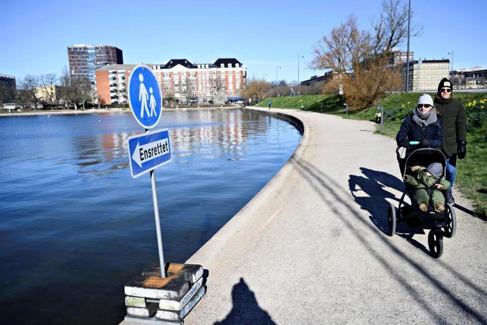 巴黎飞往国内的经济舱机票,去巴黎经济舱机票大概多少钱