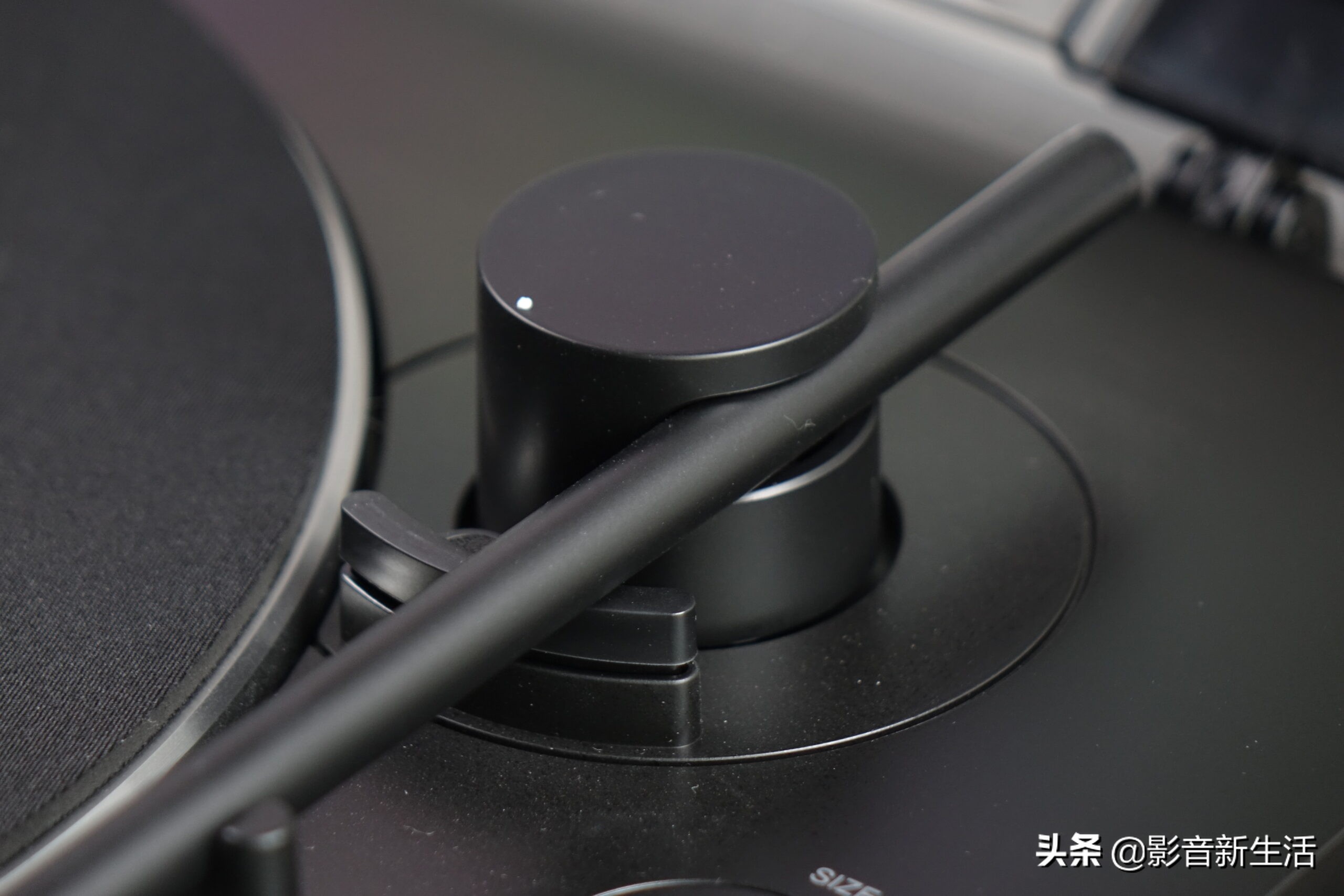 “摆脱繁琐的连接”SonyPS-LX310BT黑胶唱片机