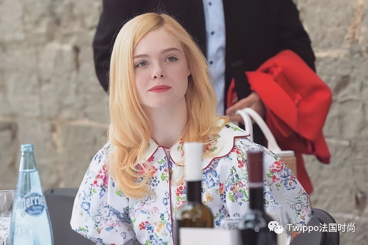 穿搭年轻十大单品,36岁秋冬穿搭简单高级