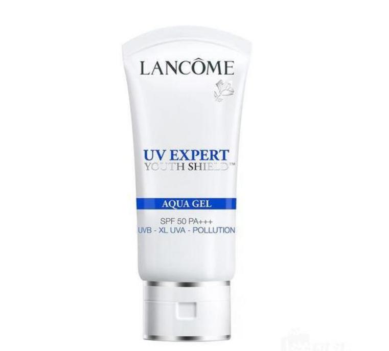 夏日防晒指南,夏日防晒小技巧让你肤色不再晒黑