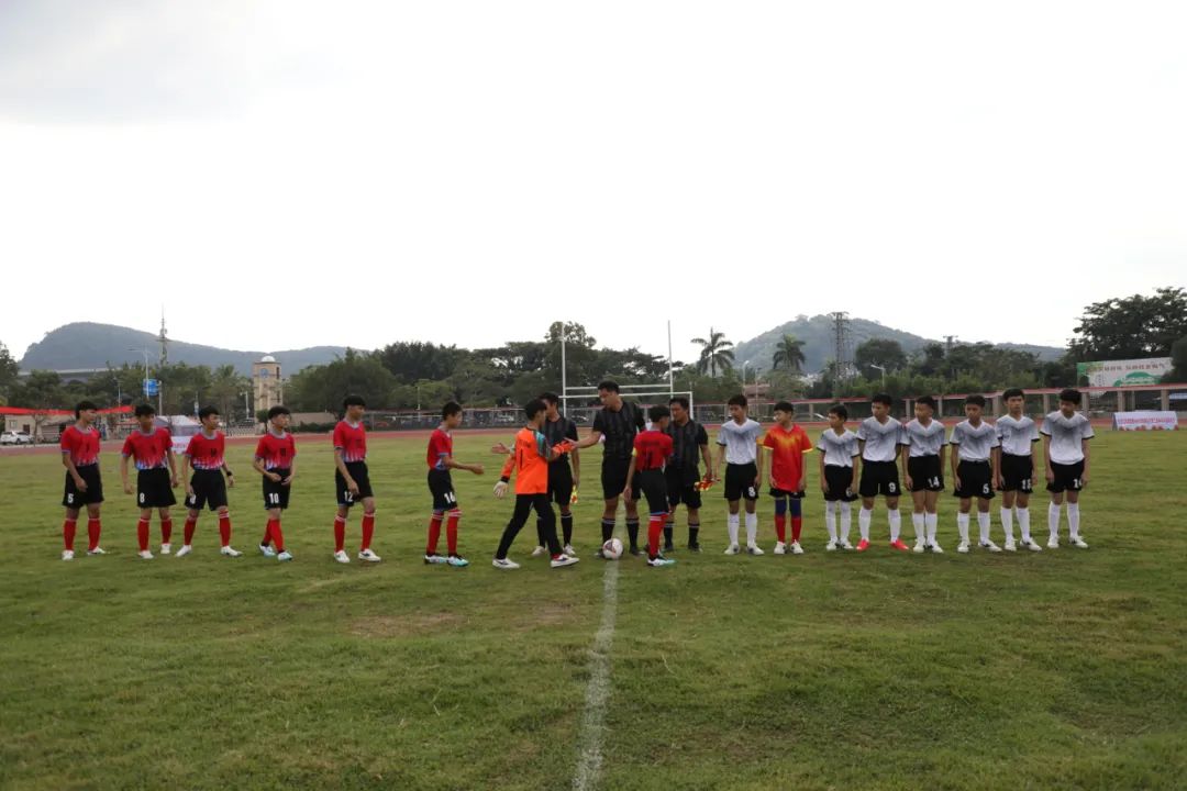 白沙足球比赛,小学校园足球联赛圆满落幕报道