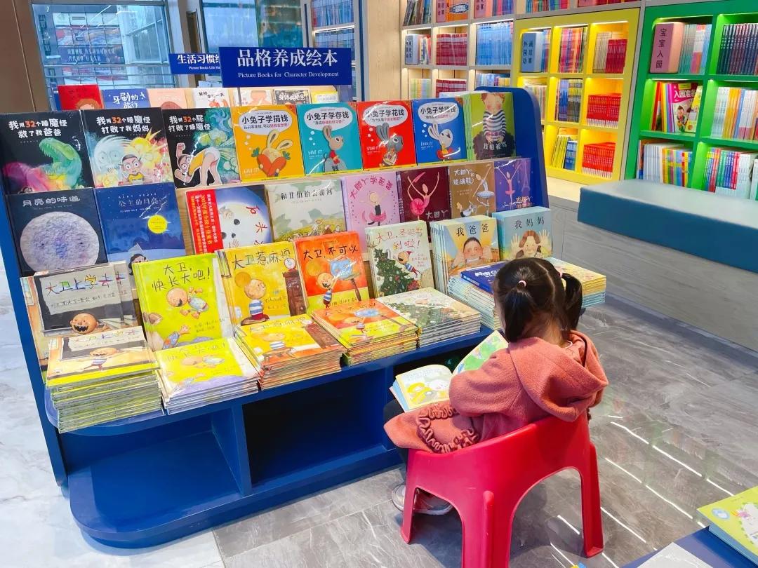 “书香鼓楼”地标，凤凰于飞，华丽转身