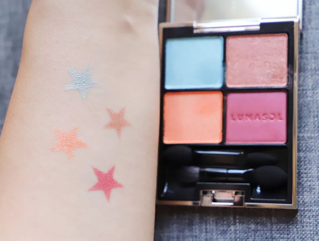 康康尤克里里开箱 (康康手工开箱视频)