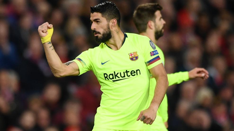 巅峰巴萨三叉戟vs曼联,巴萨2比2曼联乌龙球