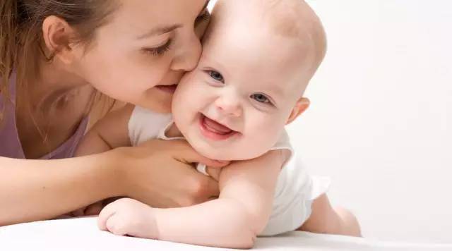 你家宝宝用的什么牌子纸尿裤呢,推荐几款我家宝宝自用的纸尿裤