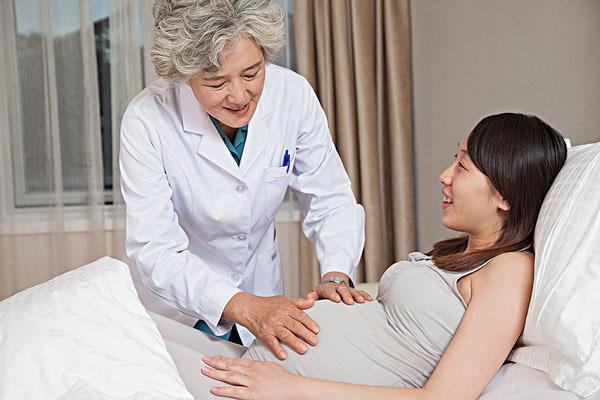 意外怀孕怎么办相声,意外怀孕怎么办找童主任