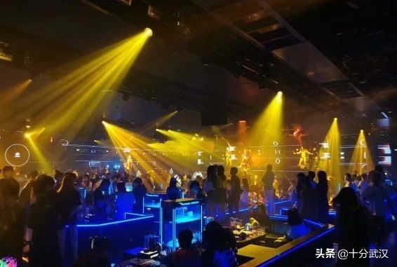 武汉十大演艺酒吧排行,武汉有名酒吧