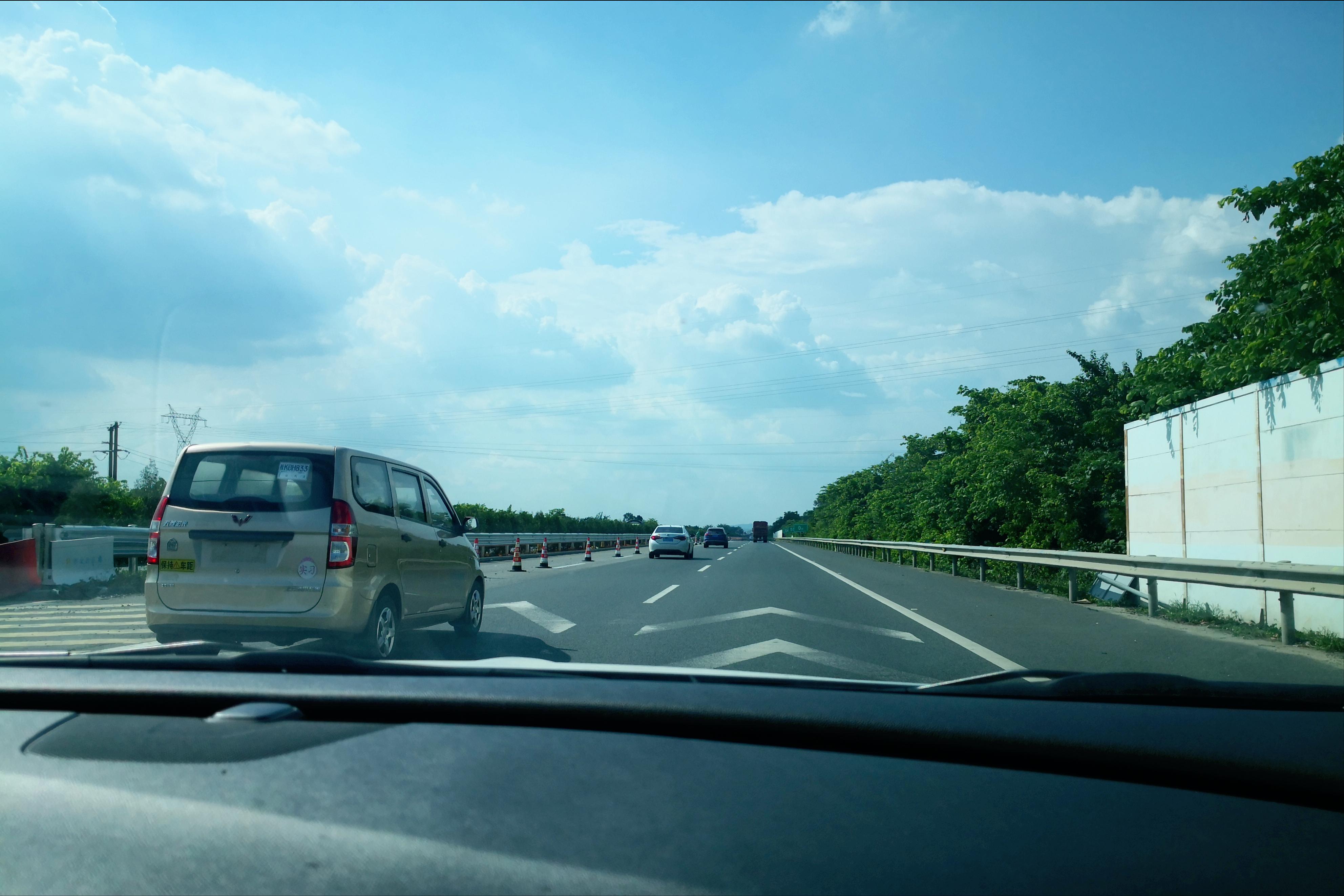 丰田威驰性能怎么样适合跑长途吗,丰田威驰fs跑高速长途怎么样