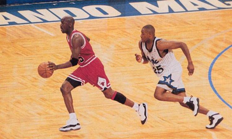 球鞋买多大码合适,球鞋买大一码还是刚好合适