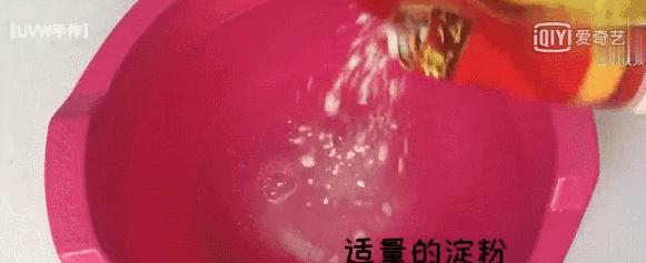 新买的衣服掉毛小妙招,衣服上很多白色的粘毛怎么办