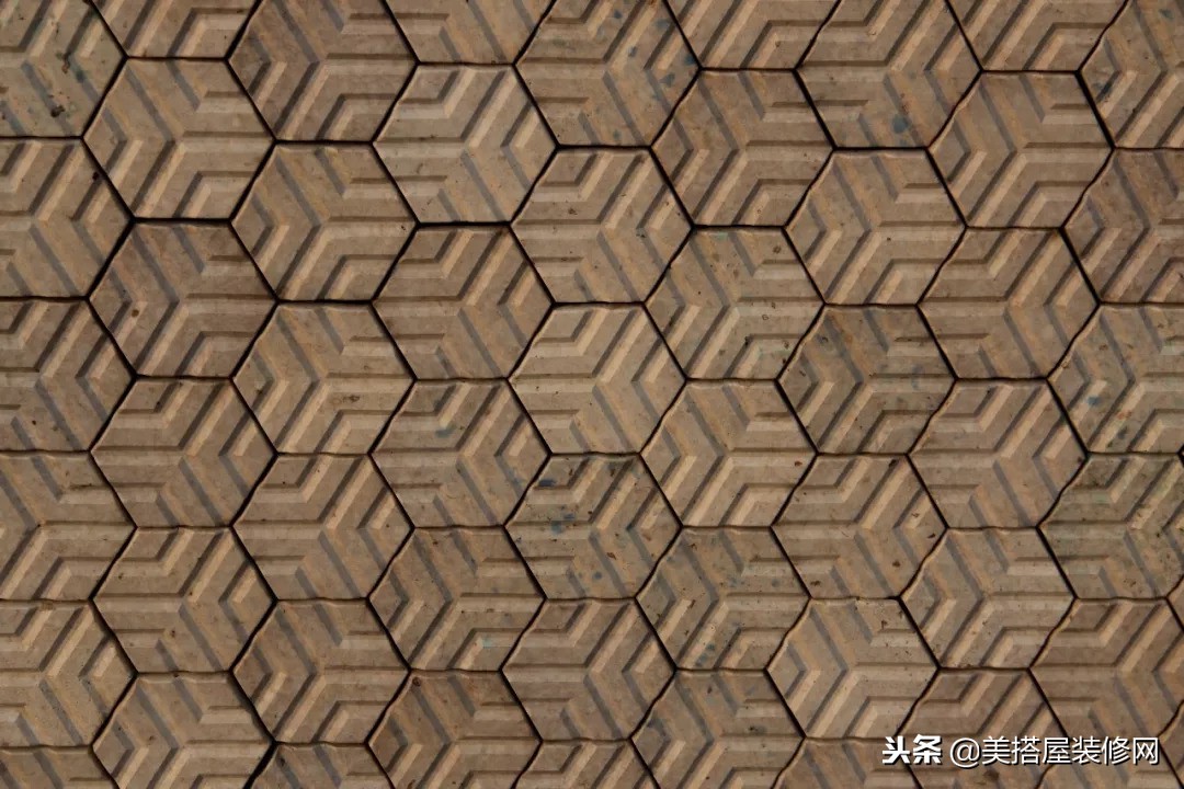 这位设计师给中国长脸了！他设计了一堆“垃圾”，却让……