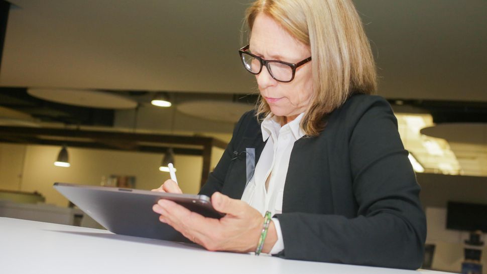 ipadpro2018充电器,ipadpro2018玩吃鸡