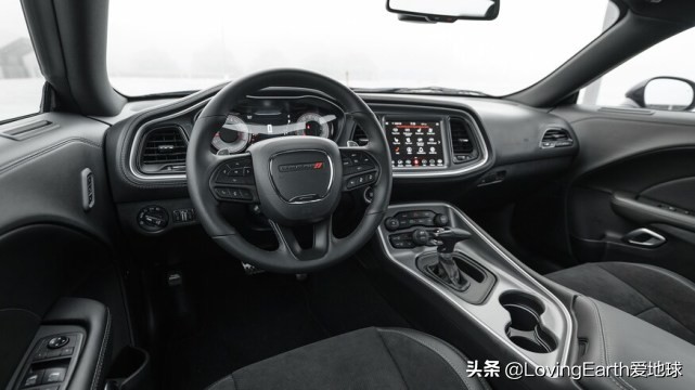 19款道奇挑战者沉浸式体验,2023道奇挑战者新款