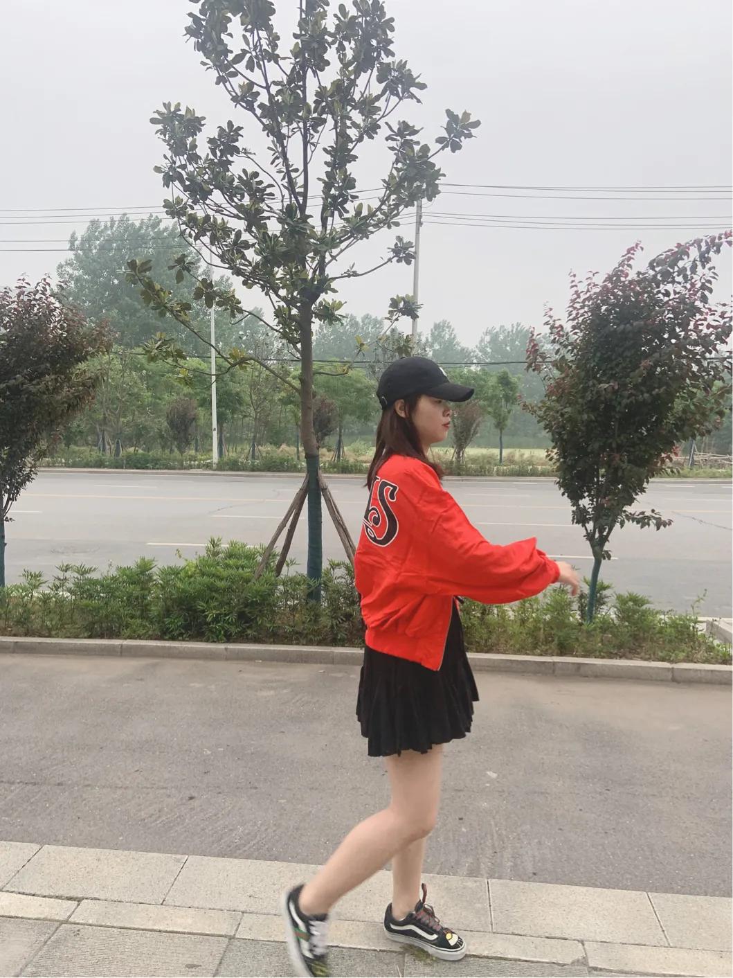 mlb小标棒球帽,mlb暗红色棒球帽搭配