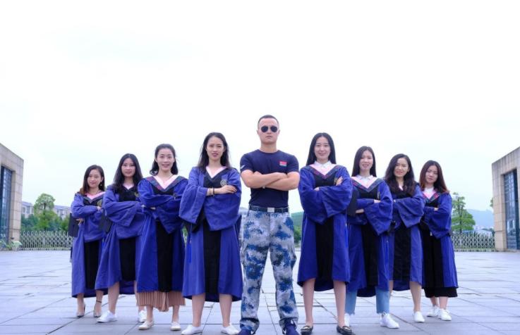 留学生回国工作被歧视,留学生回国应该被指责吗