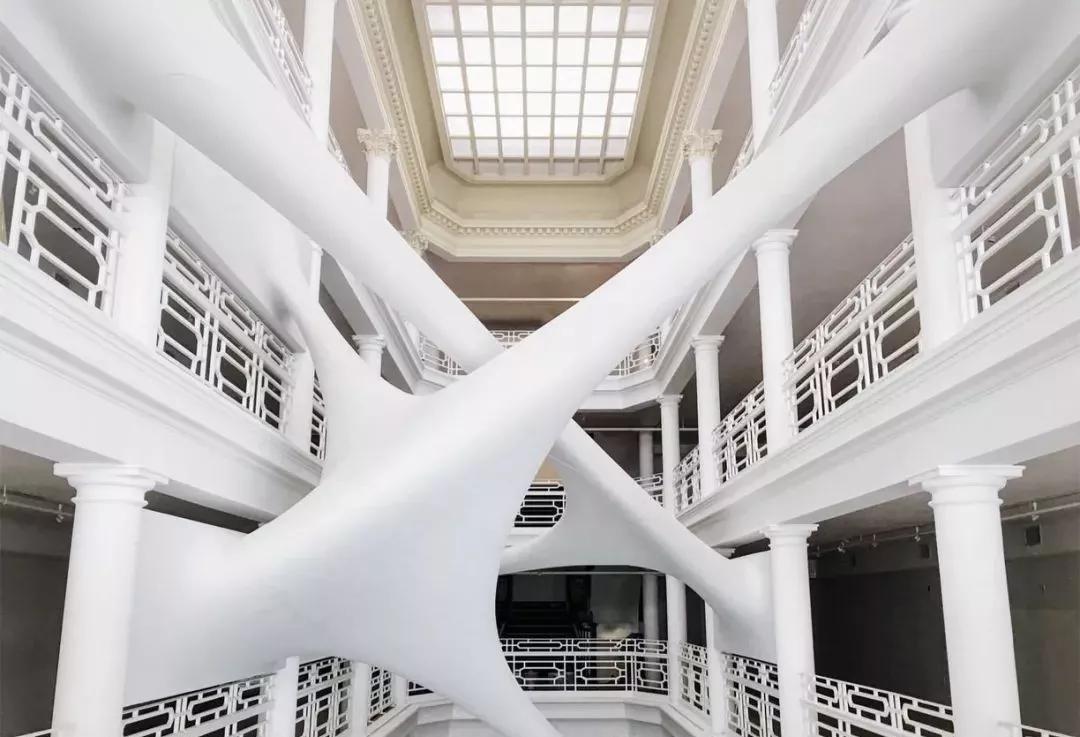 2017年迈阿密艺术博览会作品展示,2019年迈阿密魅力秀