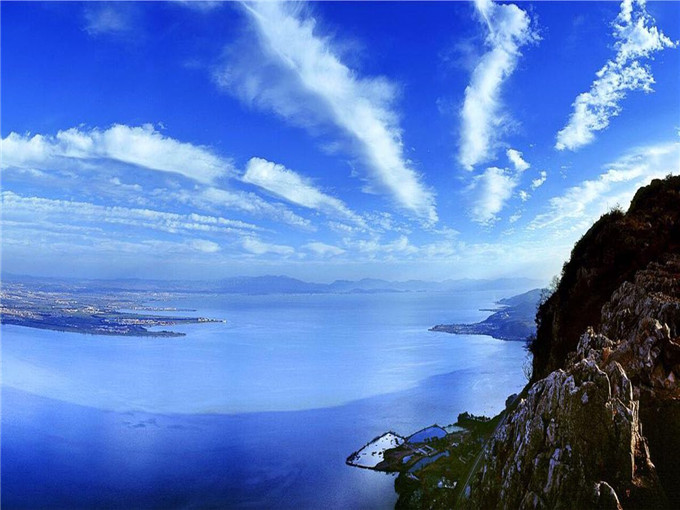 西山公园离西山风景区远吗,昆明西山公园哪里好玩