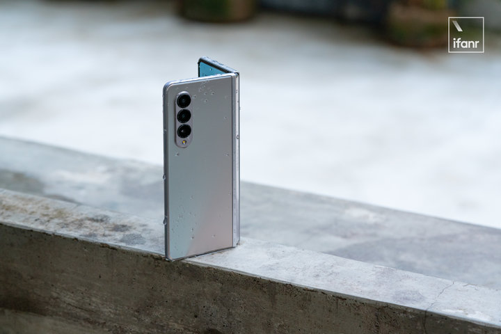 三星折叠屏zflip3使用技巧,三星折叠屏zflip3和华为p50p