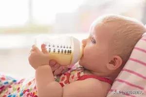 婴儿胃口不好不喝奶怎么办？简单几招教你应对厌奶期