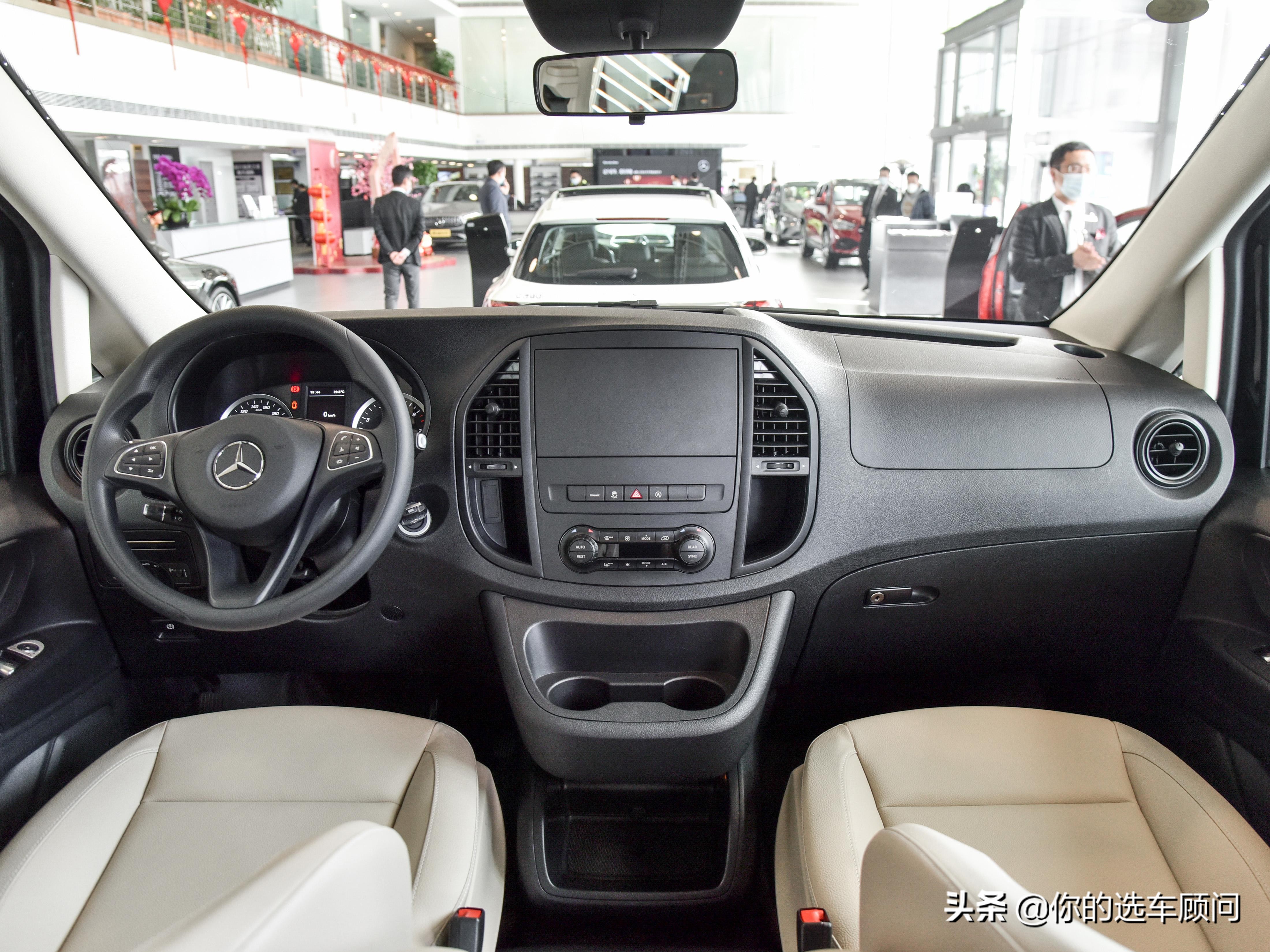 奔驰高顶威霆双色迈巴赫版商务车,奔驰高顶威霆商务车2021价格