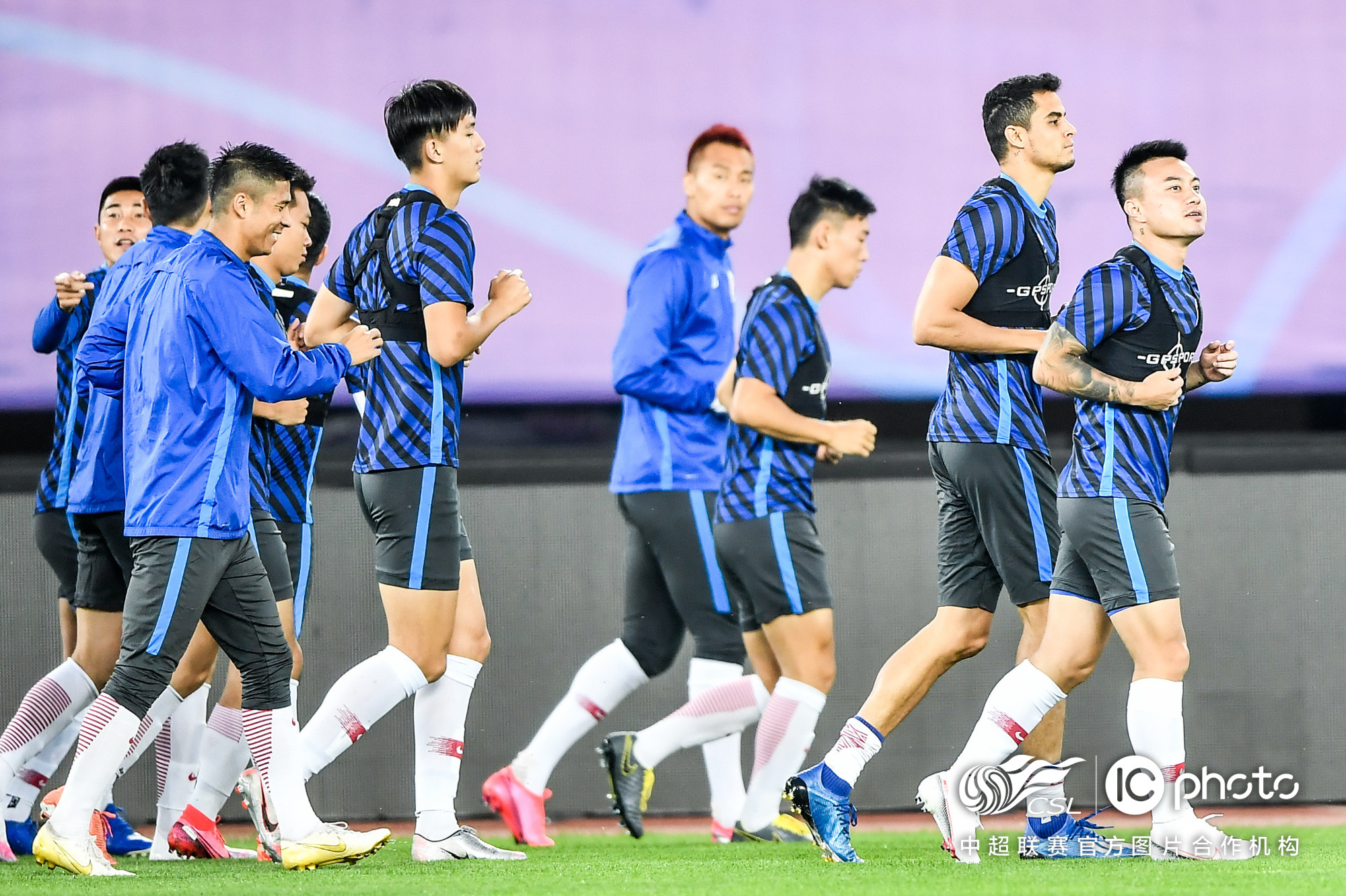 申花大连训练视频,申花大连赛程表