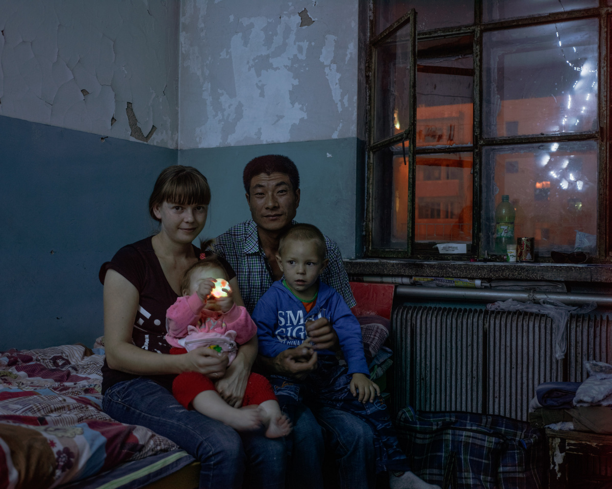 中俄跨国婚姻在俄生活视频 (中国和俄罗斯夫妻照)