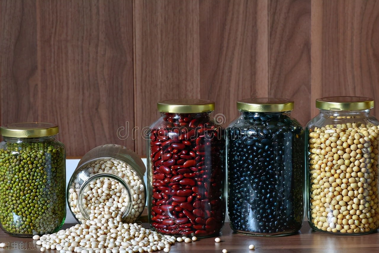 这里的食物很好吃英语翻译,所有食物的英语单词