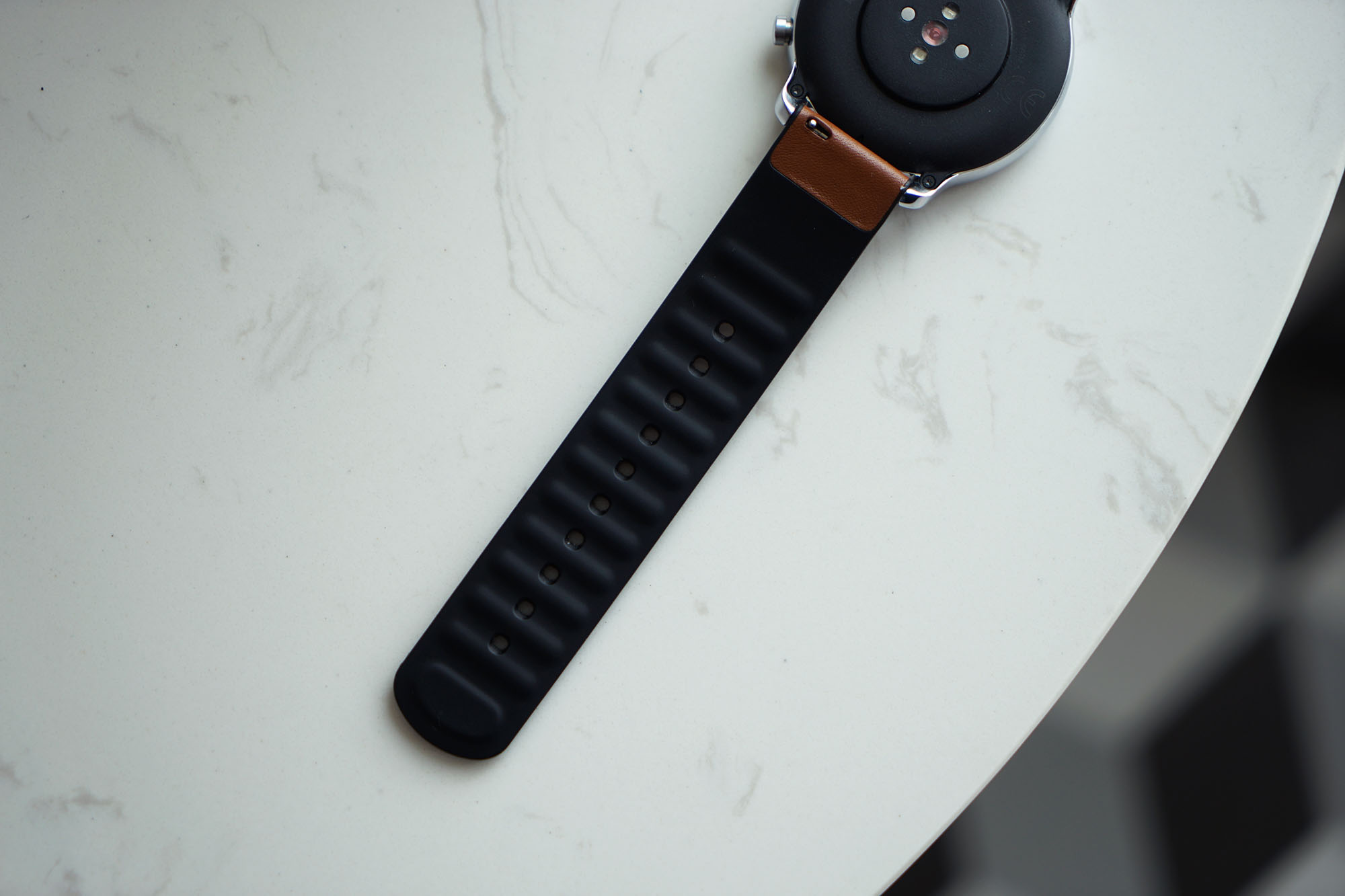 amazfit跃我gtr2e测评,华米智能手表amazfitgtr防水吗