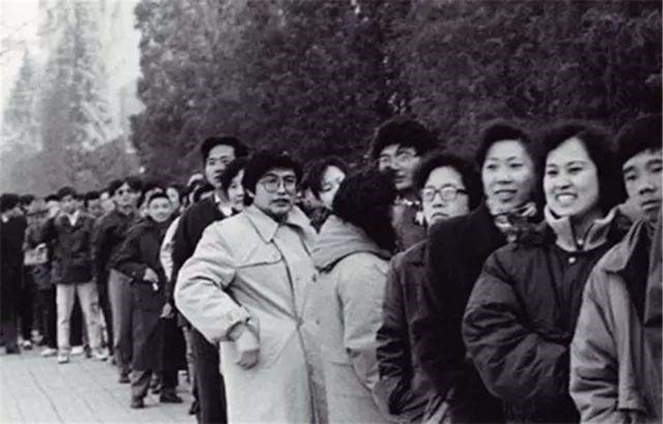 20年前股市图片,90年代一夜暴富的股票