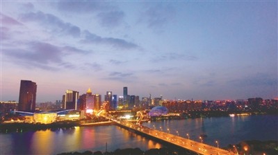 沈阳版《大桥下面》：触碰一个个活色生香的灵魂