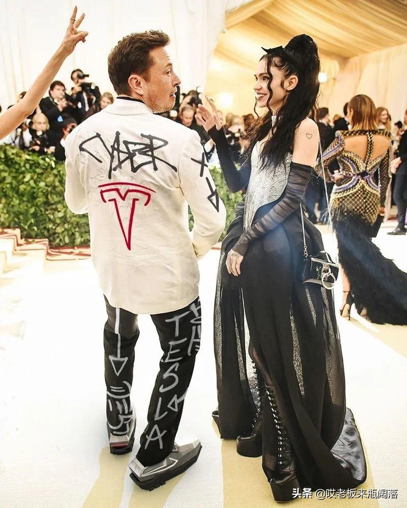 奥巴马的神鞋,特朗普收藏哈雷摩托车